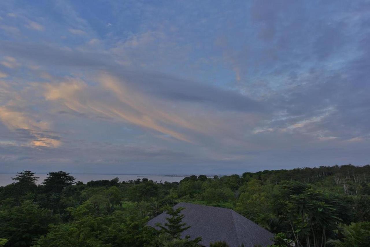 Ayana Residence Luxury Living Jimbaran  Bagian luar foto